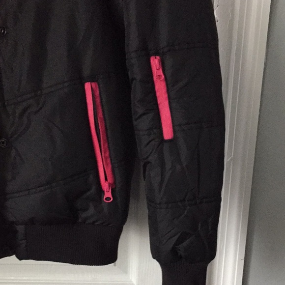 Jacket - Picture 2 of 7